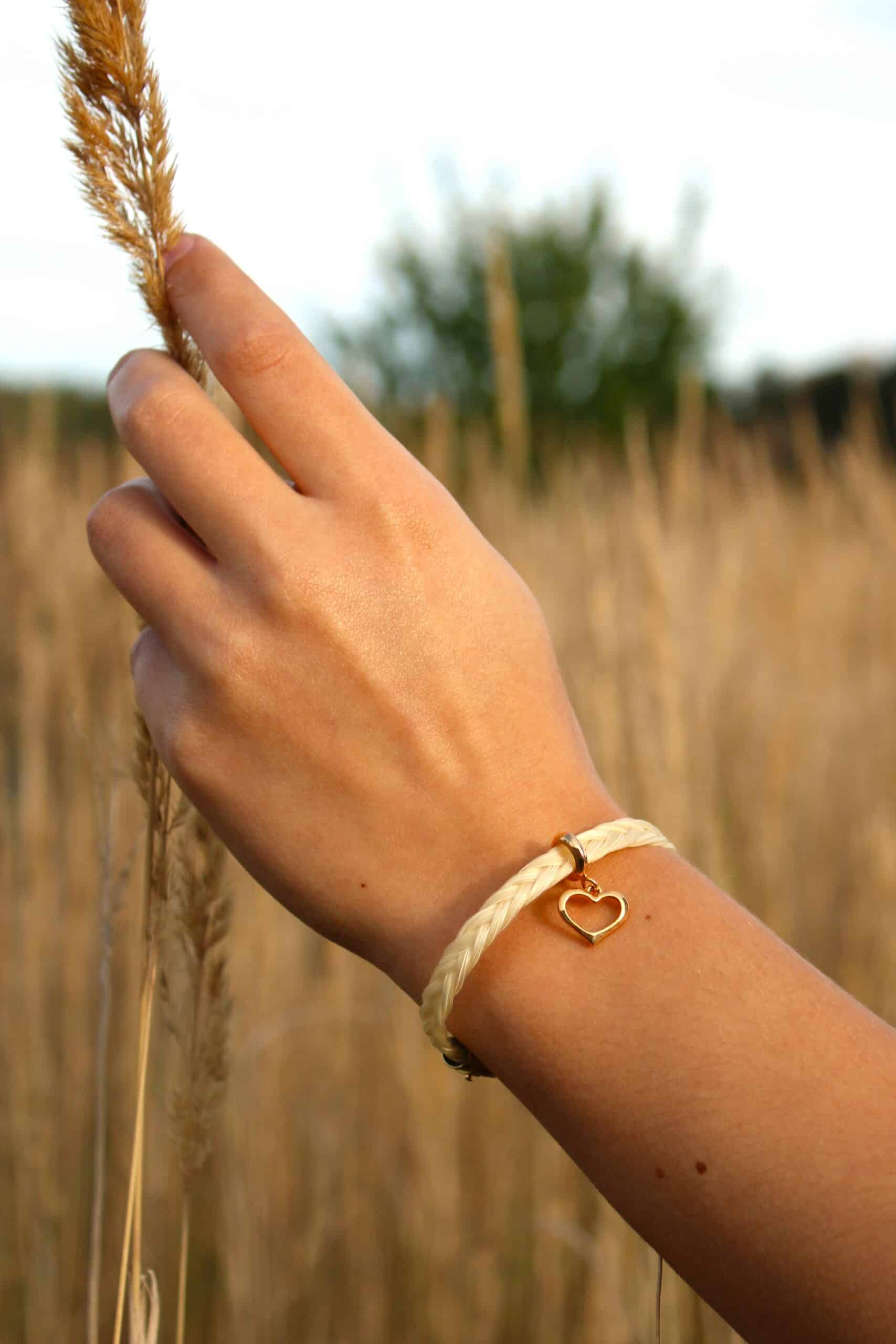 armbånd i siv armbånd i siv